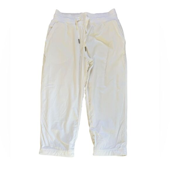 Lululemon Dance Studio Crop Pants Womens Size 4 White Pull On - Picture 1 of 11